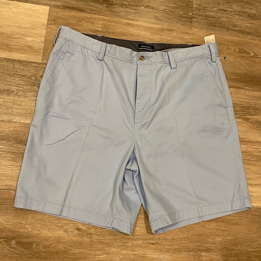 Mens Nautica Shorts Size 38W Light Blue Like New Sky Blue Khakis Button Zipper